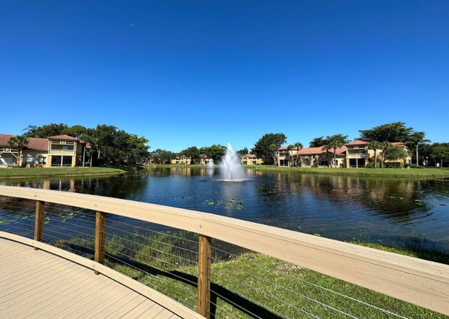 Photo - 4863 Via Palm Lks Unit 811