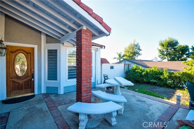 Photo - 865 Featherwood Dr