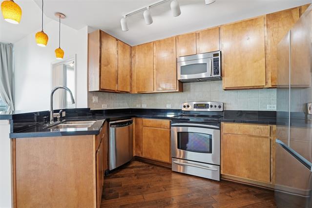 Photo - 500 Throckmorton St Unidad 1409