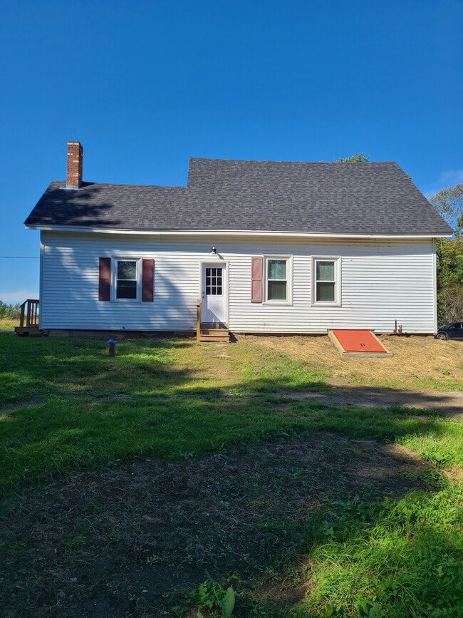 Photo - 792 Mudgett Rd House