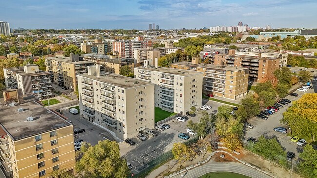 G & M Apartments