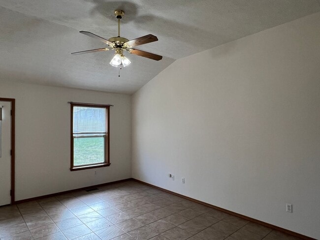 Photo - Great Nixa Location!