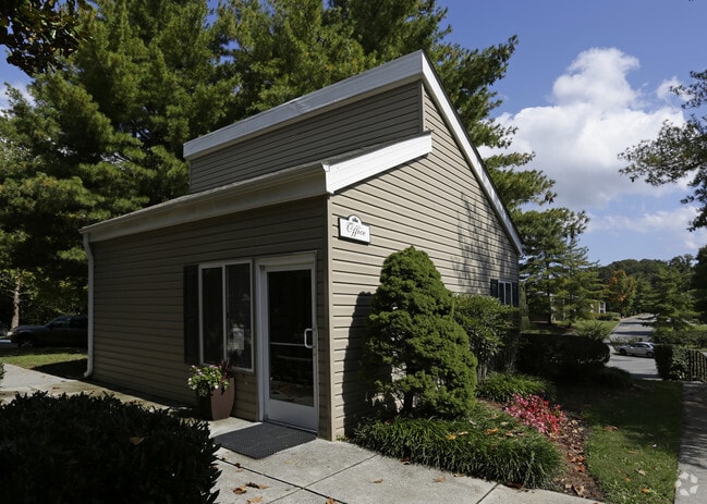 1301 Francis Rd NW - Pines Apartments - The Pines Apartments