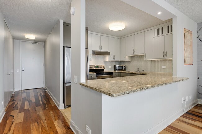 Photo - 30 E Huron St Unit 3105