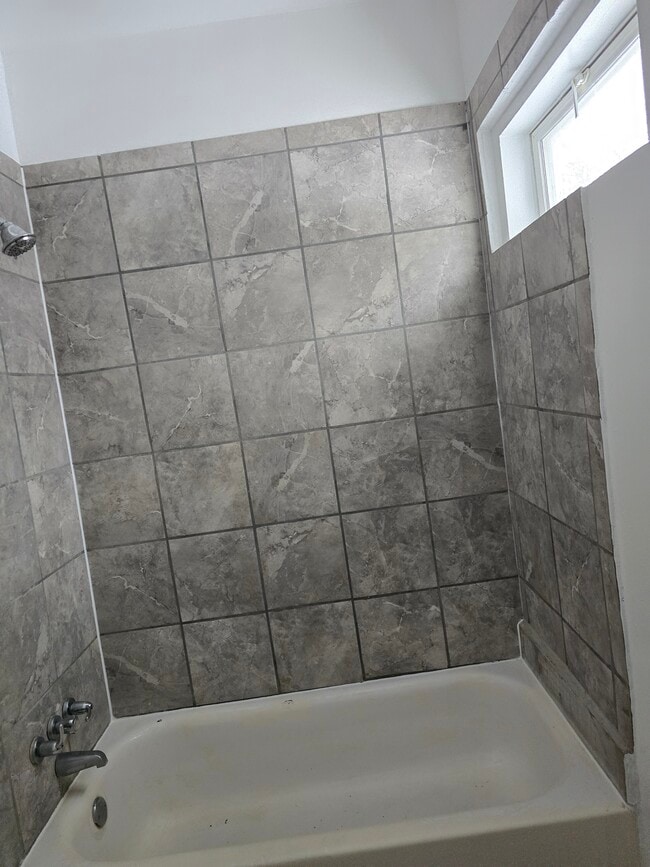 Photo - 310 Reed Ave