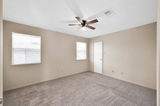 Building Photo - 1603 Hazelwood St