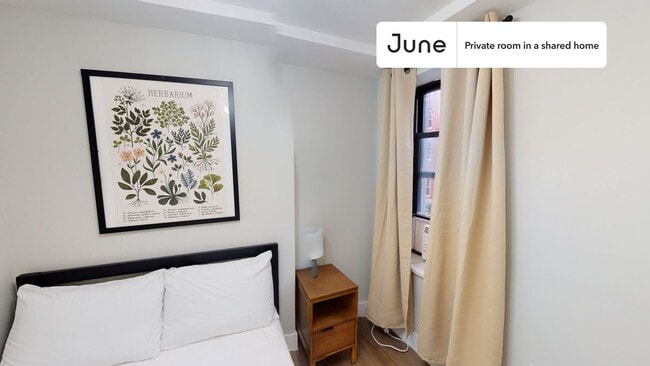 Room in Shared 3 bed/1 bath home in East Village