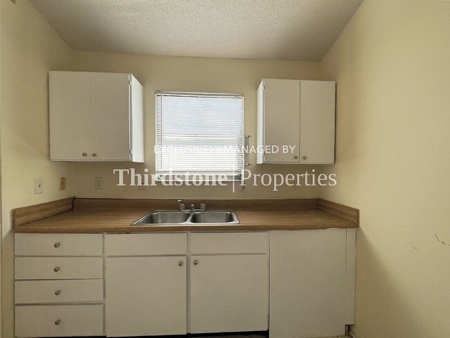 Photo - 5128 Indian Lakes Ct Unit 2