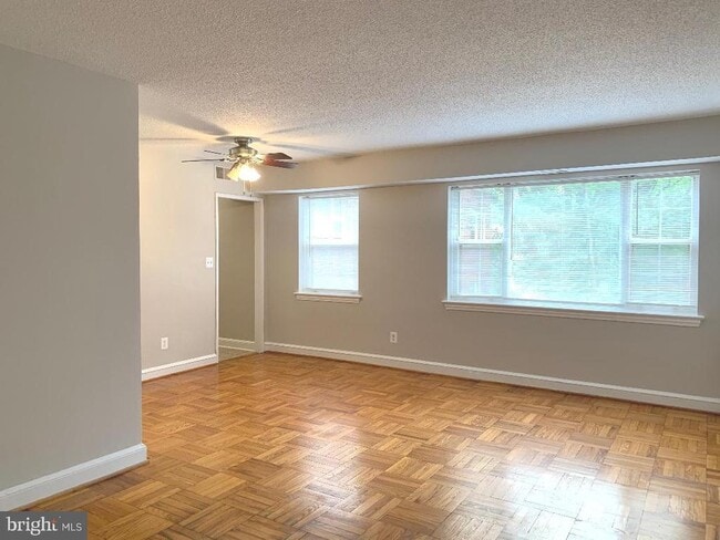 Photo - 1320 Fort Myer Dr Unit 825