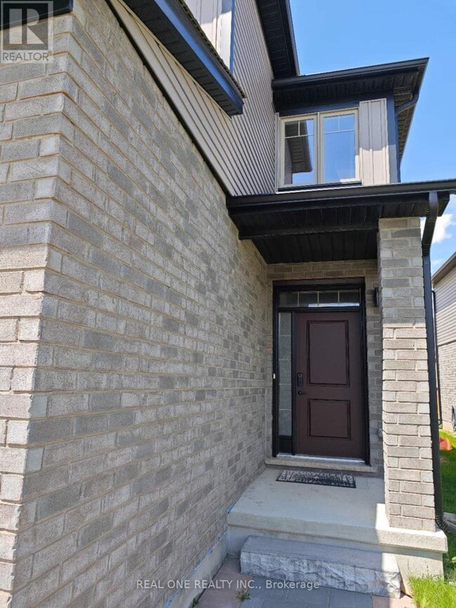 Photo - 1240 Emma Chase Dr