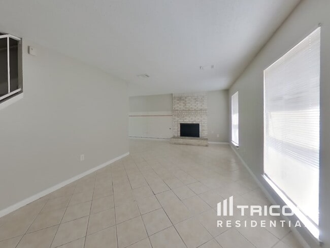 Photo - 7519 Lobera Dr