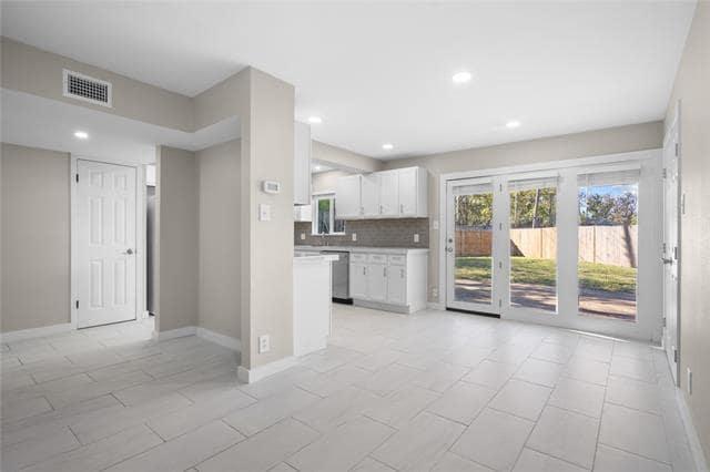 Photo - 2302 Valleywood Dr