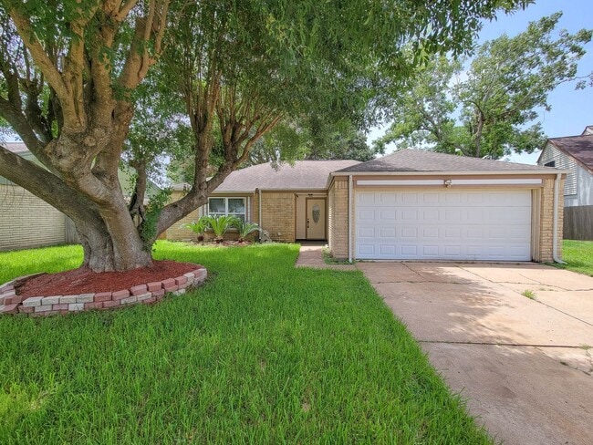 Photo - BEAUTIFUL 3 BEDROOM 2 BATH UPDATED HOME WI...