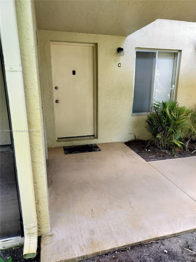 Photo - 6515 Chasewood Dr Unidad C Rental