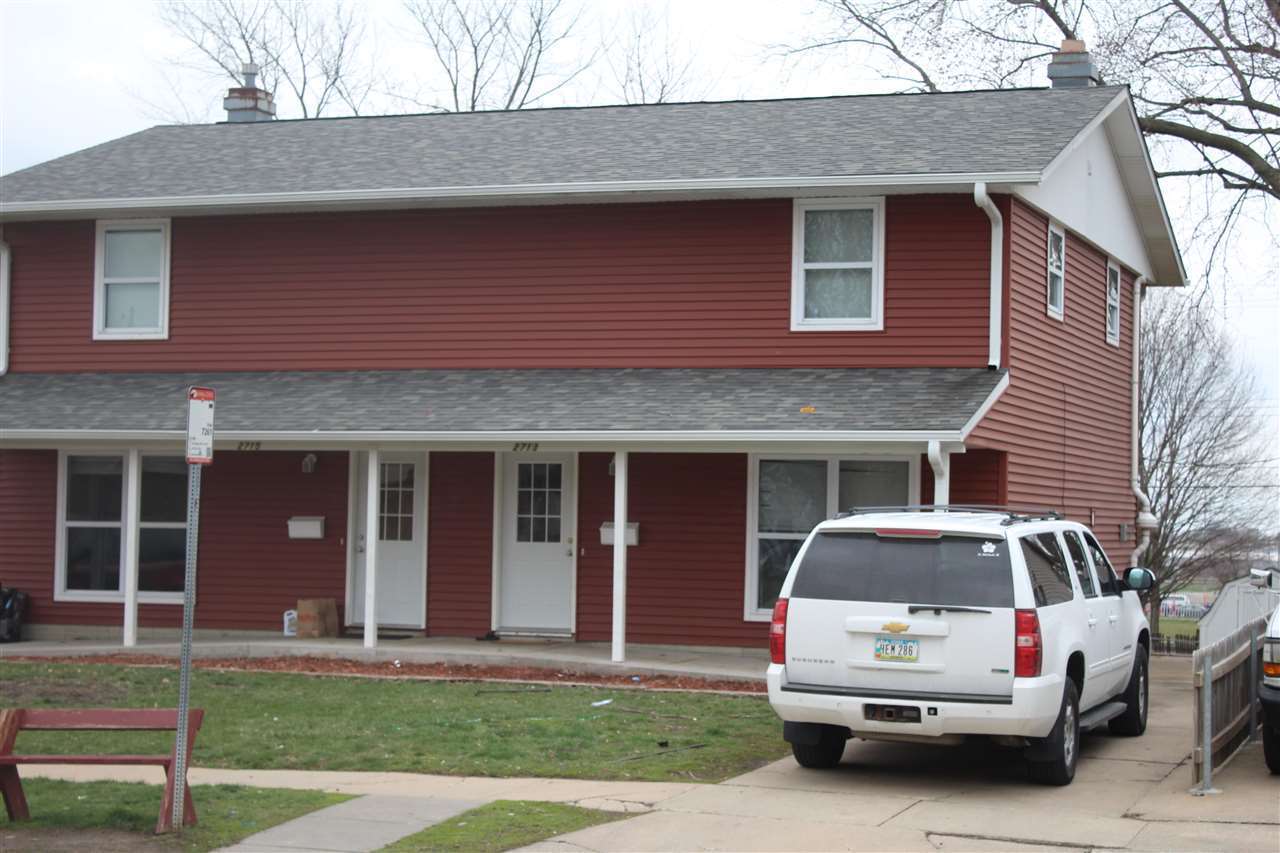 Photo - 2713 Wayne Ave