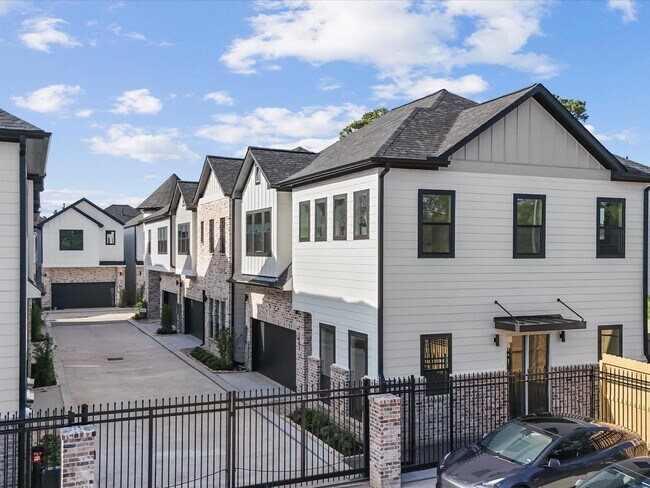 Photo - 2598 W Tidwell Rd