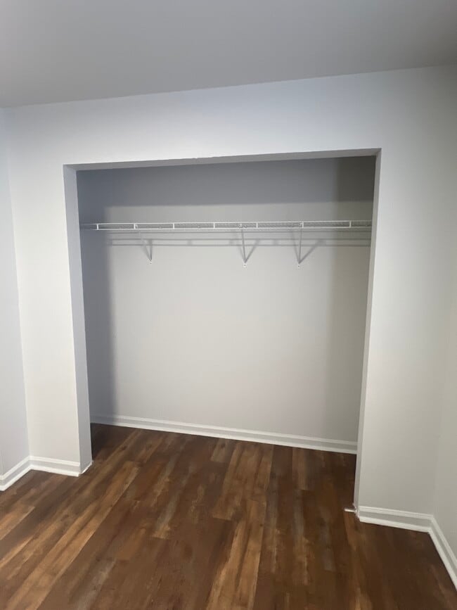 Ashton View Apartments