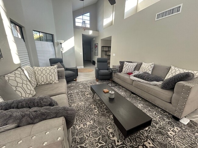Photo - 2 Bedroom 2 Bathroom Alta Mirada Townhome