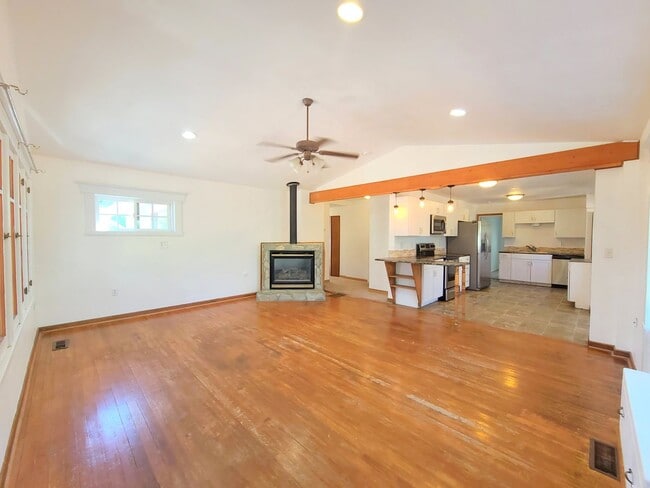 Photo - $2,200- 4 Bed / 2 Bath House on an Almost ...