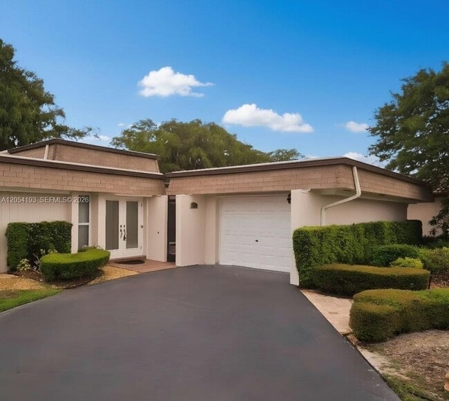 Photo - 4602 King Palm Dr