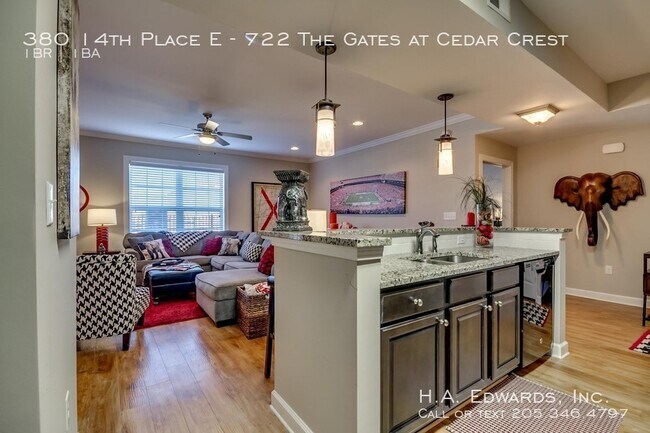 Photo - 380 14th Pl E