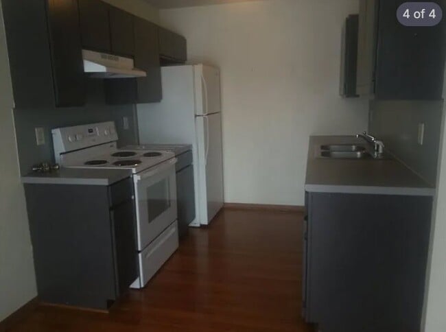 Photo - 403 Stratford Way Unit 3