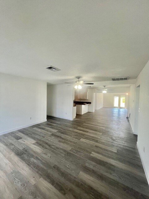 705 E Virginia Ave