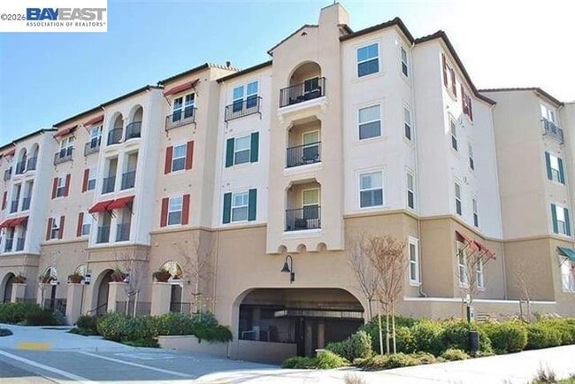 Photo - 3420 Finnian Way Unidad 104
