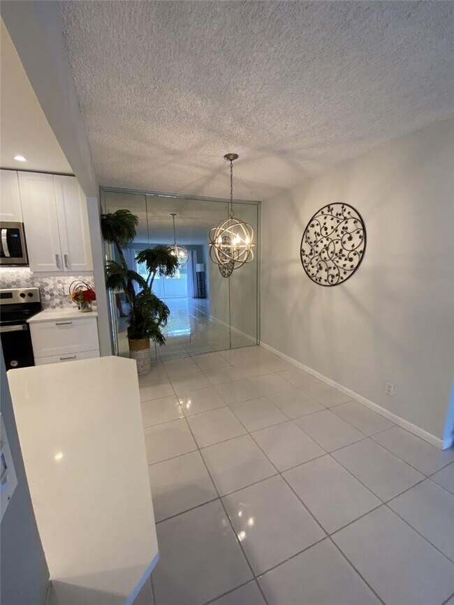 Photo - 21 Jacaranda Dr Unit 124