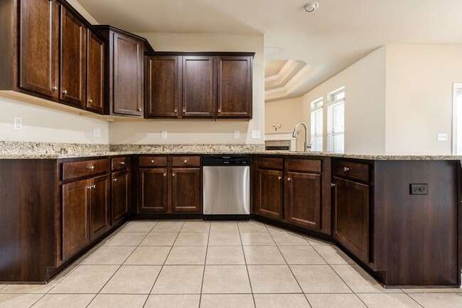 Photo - 8095 Vane Ct