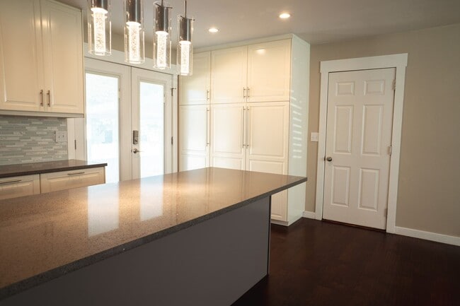 Photo - Gorgeous Family Home on Cul-de-Sac