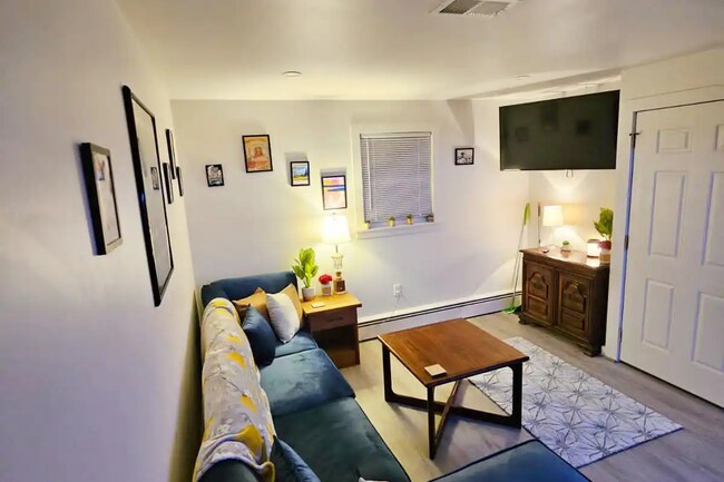 Photo - 2817 Grubb Rd