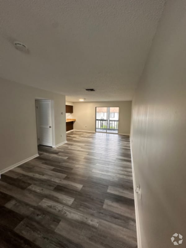 Building Photo - 9210 N Connechusett Rd Rental