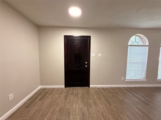 Photo - 4406 Eaglewood Trail Dr