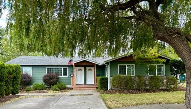 Building Photo - 1211 E Indiana St