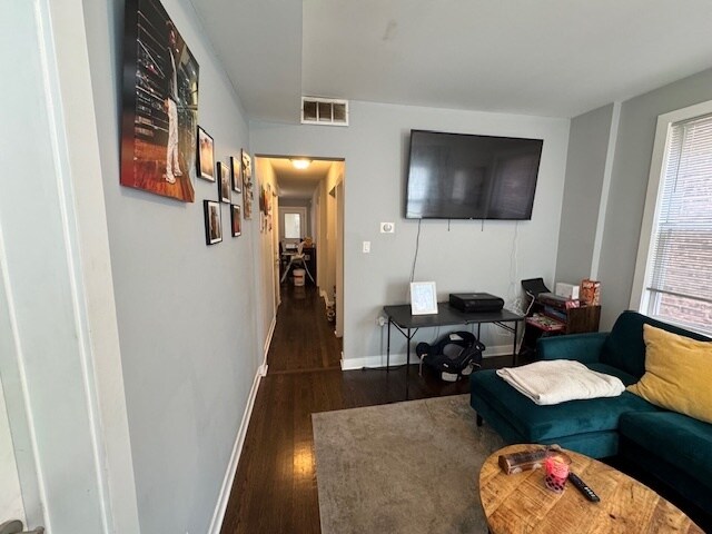 Photo - 1431 N Springfield Ave Unidad 2