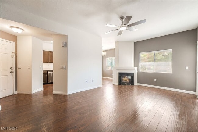 Photo - 1050 E Cactus Ave Unit 2034