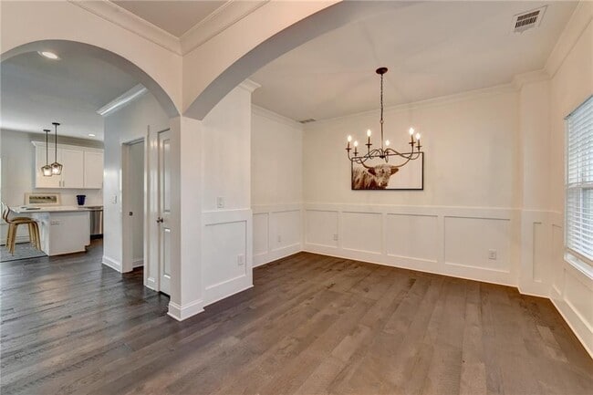 Photo - 45 Sudderth St