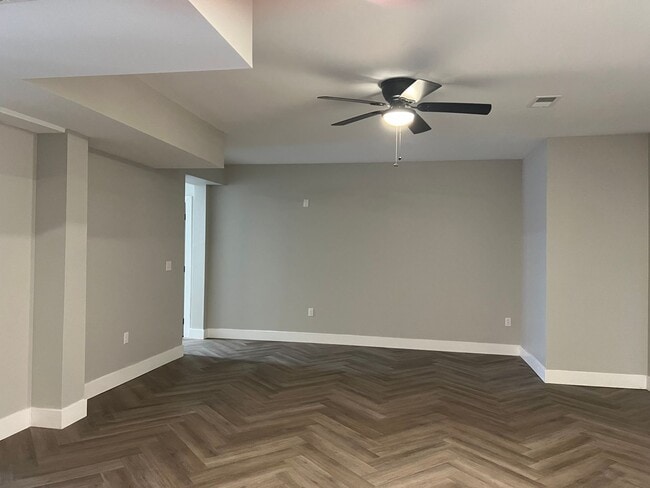 Photo - eml649 Unidad 201