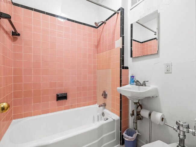 Photo - 50 Stuart St Unidad ID1366780P