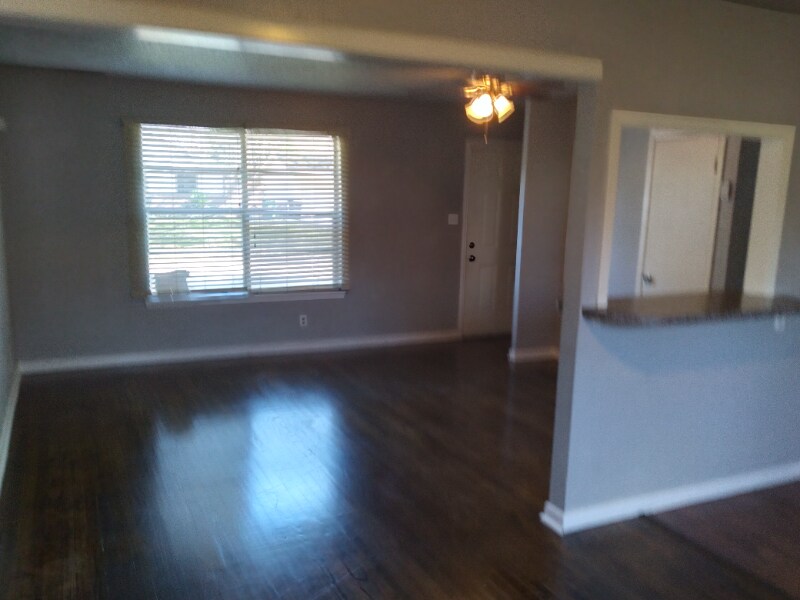 Photo - 11608 Segrest Dr