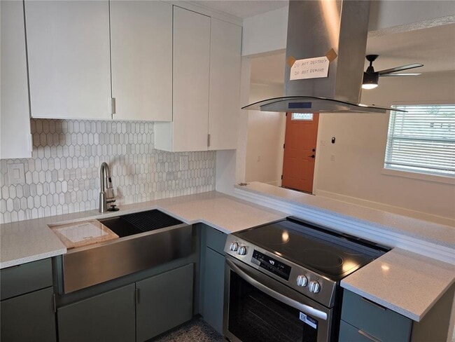 Photo - 430 80th Way