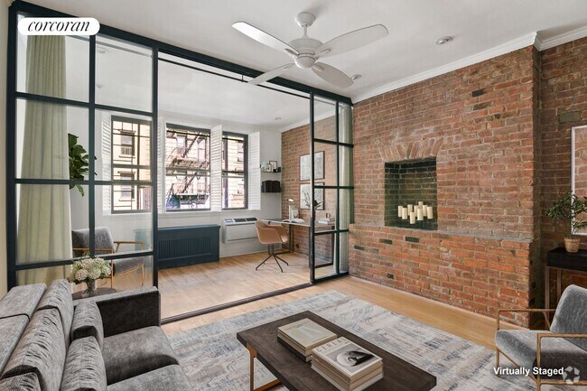 Building Photo - 250 W 15th St Rental