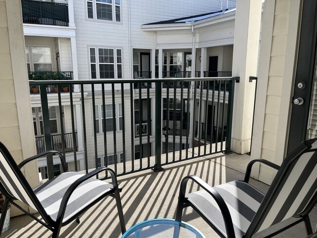 Photo - 27 Booth St Unit 345