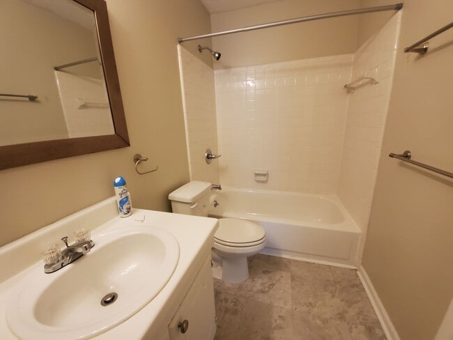 Photo - 6400 Hollyhock Ct