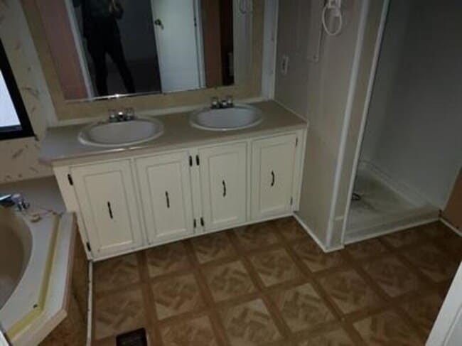 Photo - 1481 Joel Rd