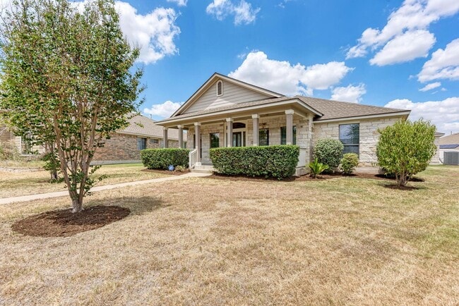 Photo - Large home in Pflugerville!  3 car garage - Highland Park Neighborhood