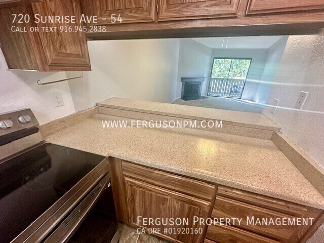 720 Sunrise Ave Unit 54