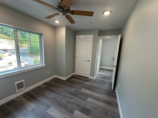 Photo - 3501 Sussex Dr