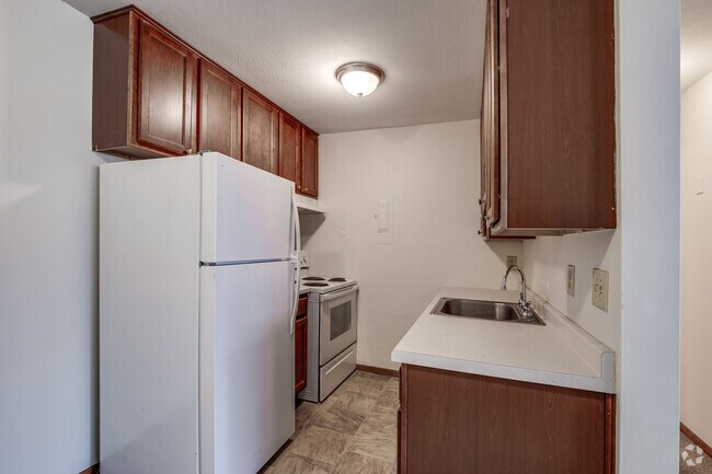 1HAB, 1BA - 600 ft² - 2509 Dupont Ave S